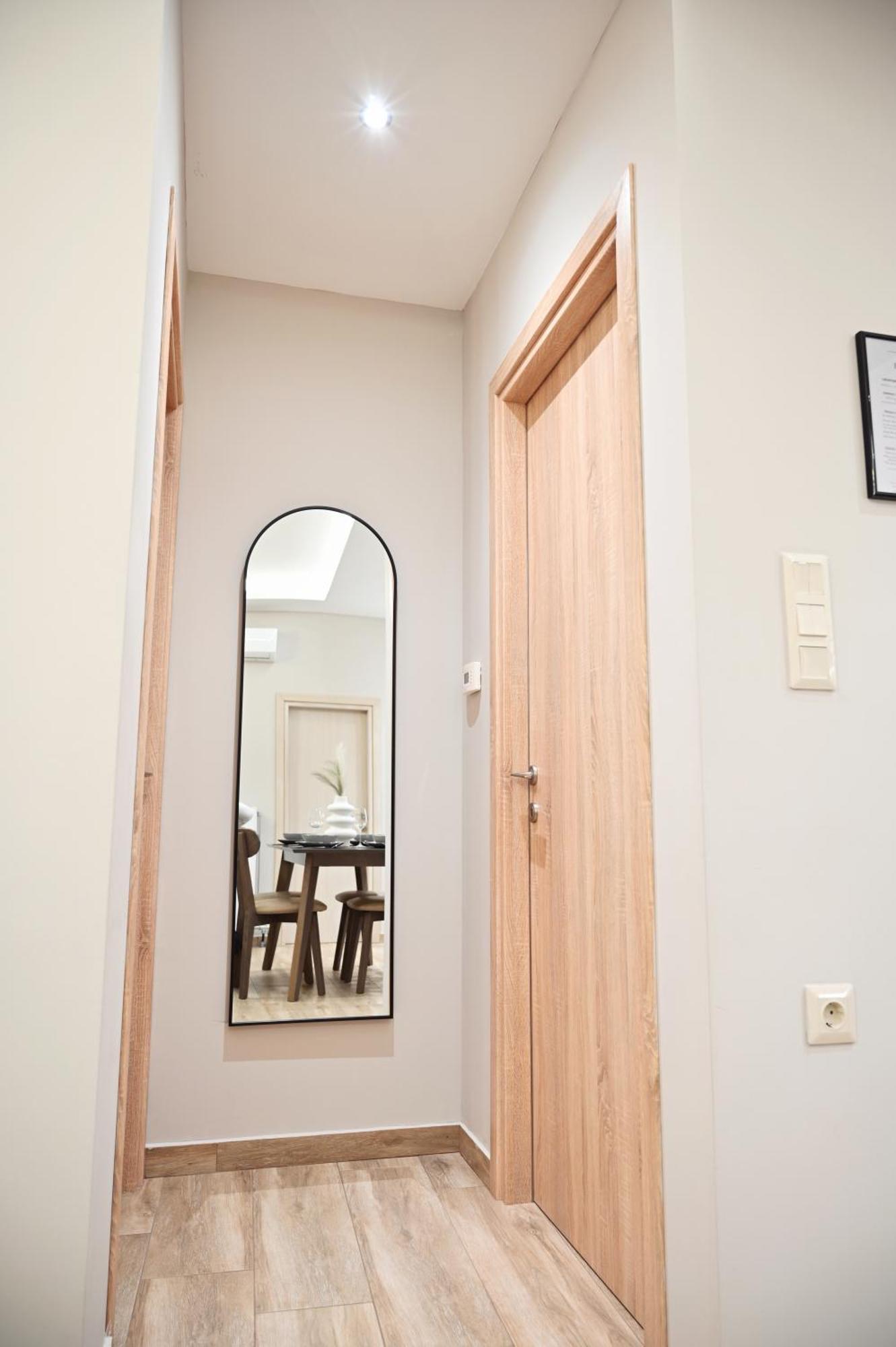 Dido's House Apartment